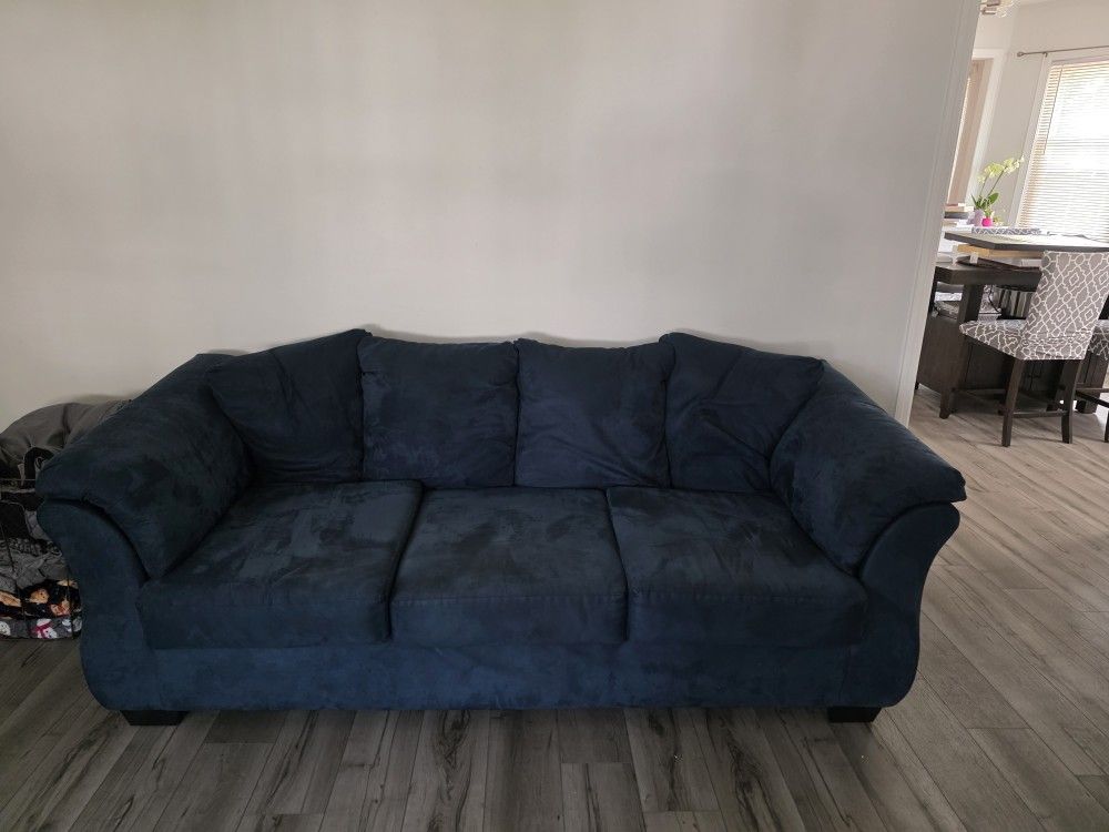 4 Year Old Suede Navy Sofa And Loveseat