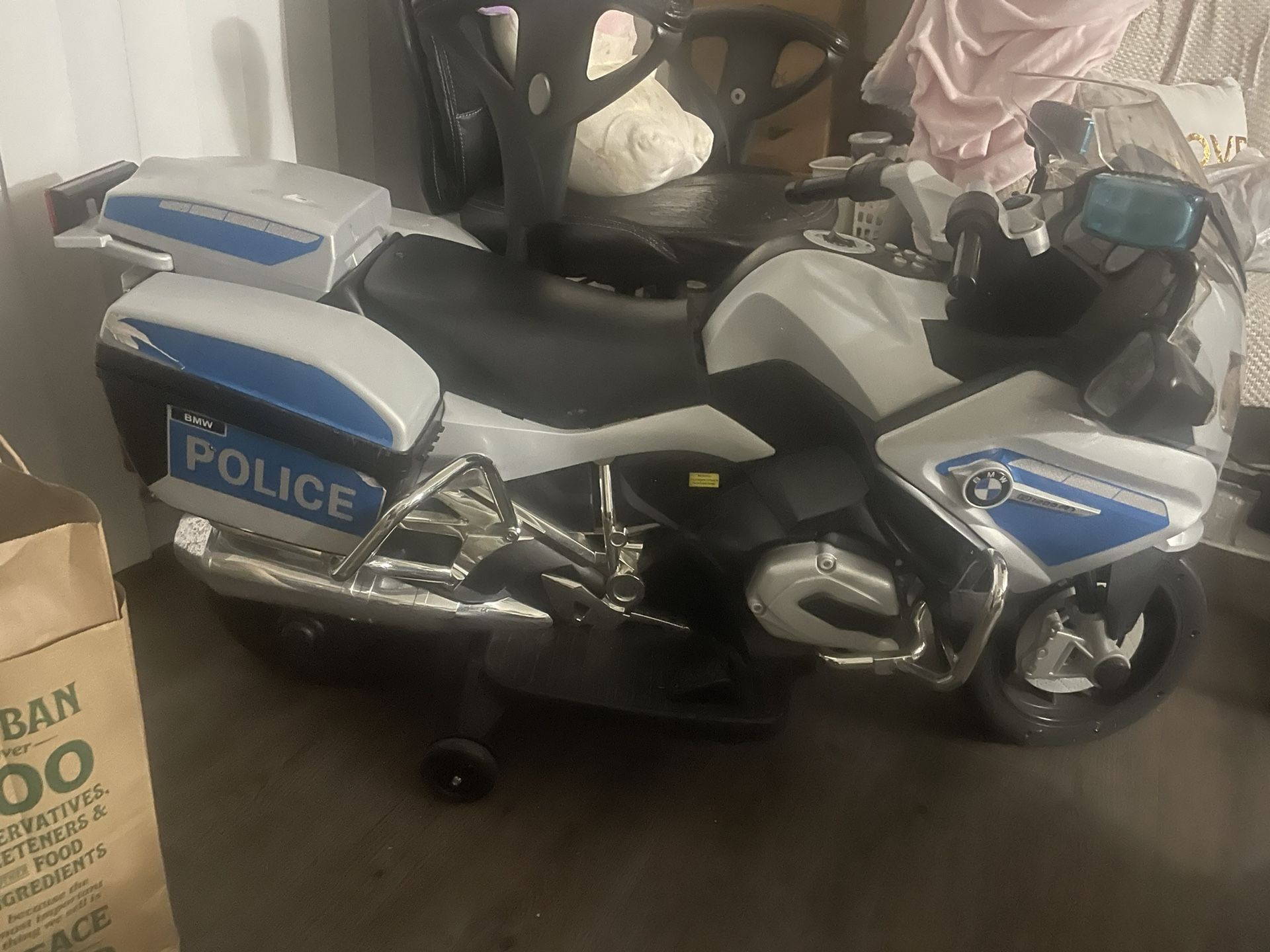 Kids Motorcycle. Asis. 