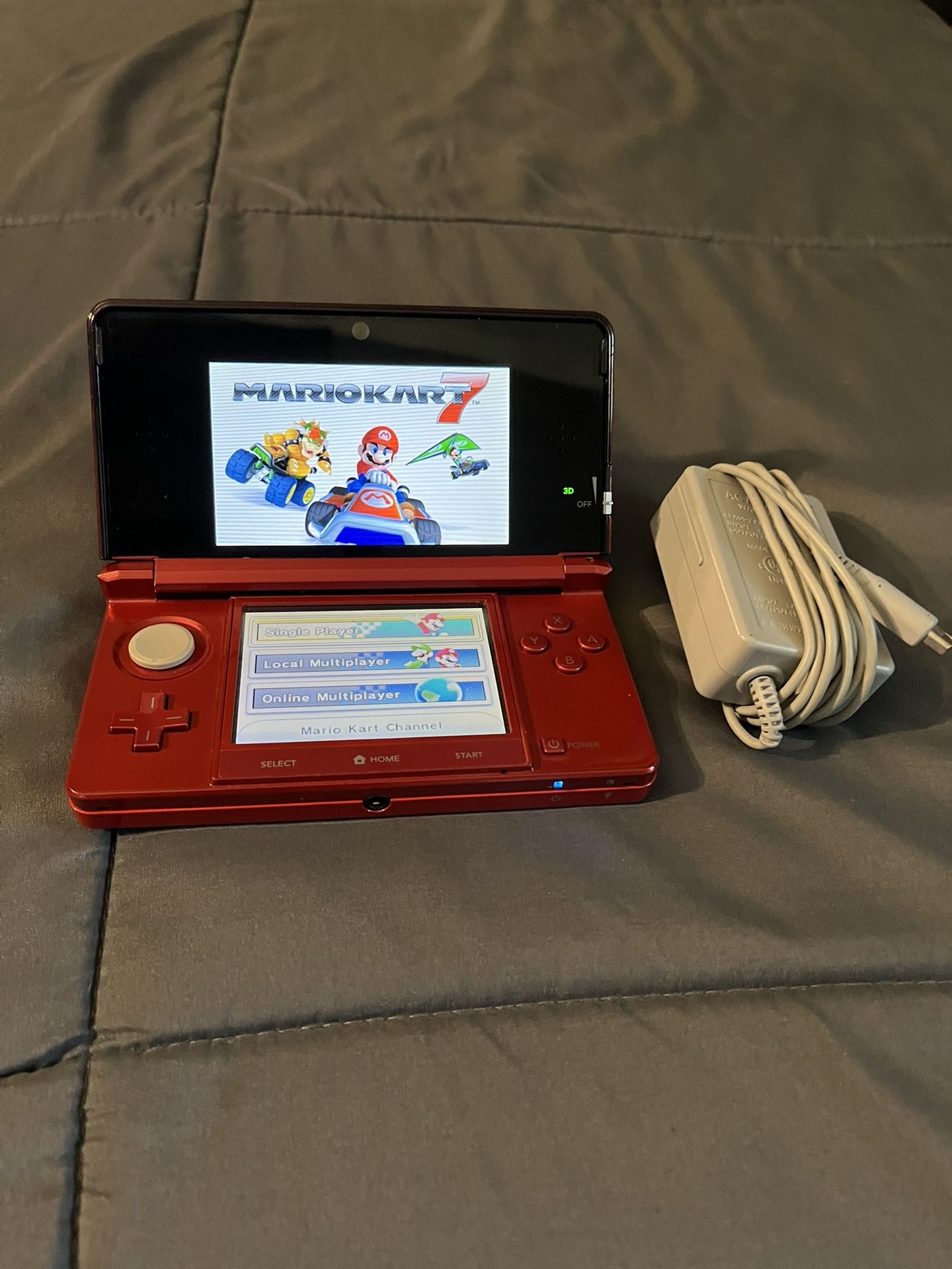 Nintendo 3DS *Mint Condition