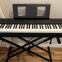 YAMAHA P71 88-Key Weighted Digital Piano