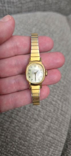 Timex Gold Stretch Band Women's Watch