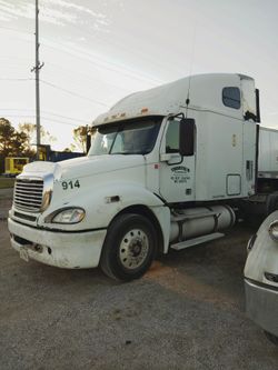 2014 Freightliner Columbia