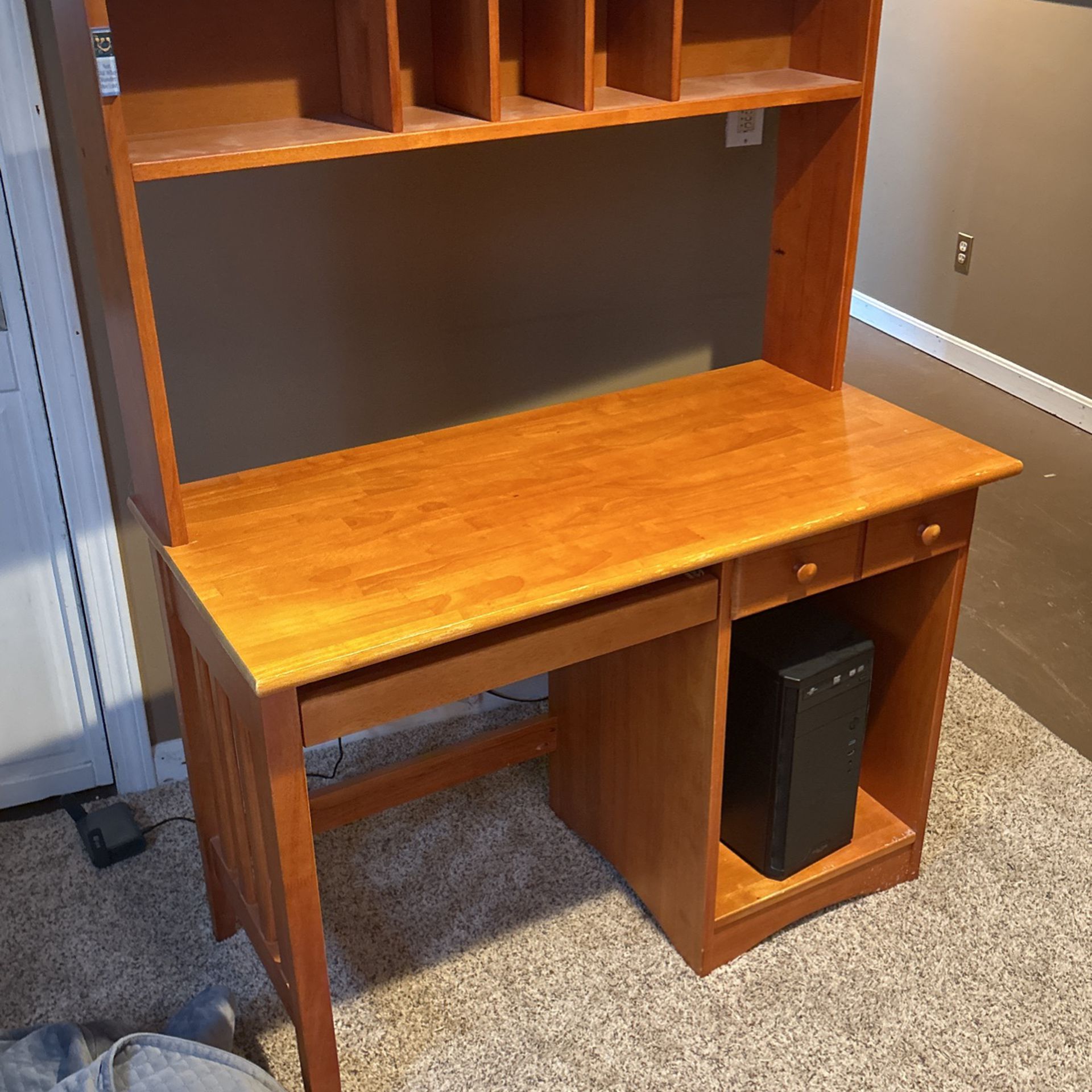 Solid Wooden Desk With Removable Shelves