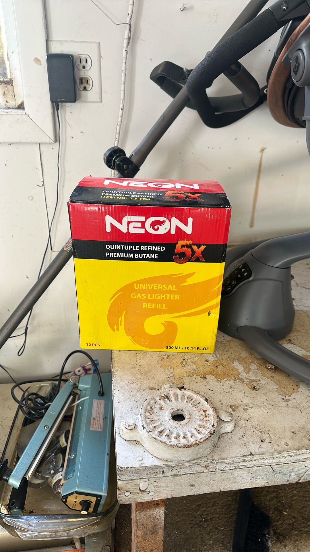 Neon 5x Refined Butane