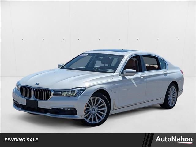 2017 BMW 740e