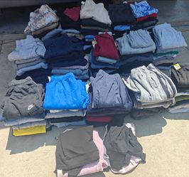 Huge 150+ Piece Bulk Clothing Lot – Sweatpants, Joggers, Leggings & Hoodies