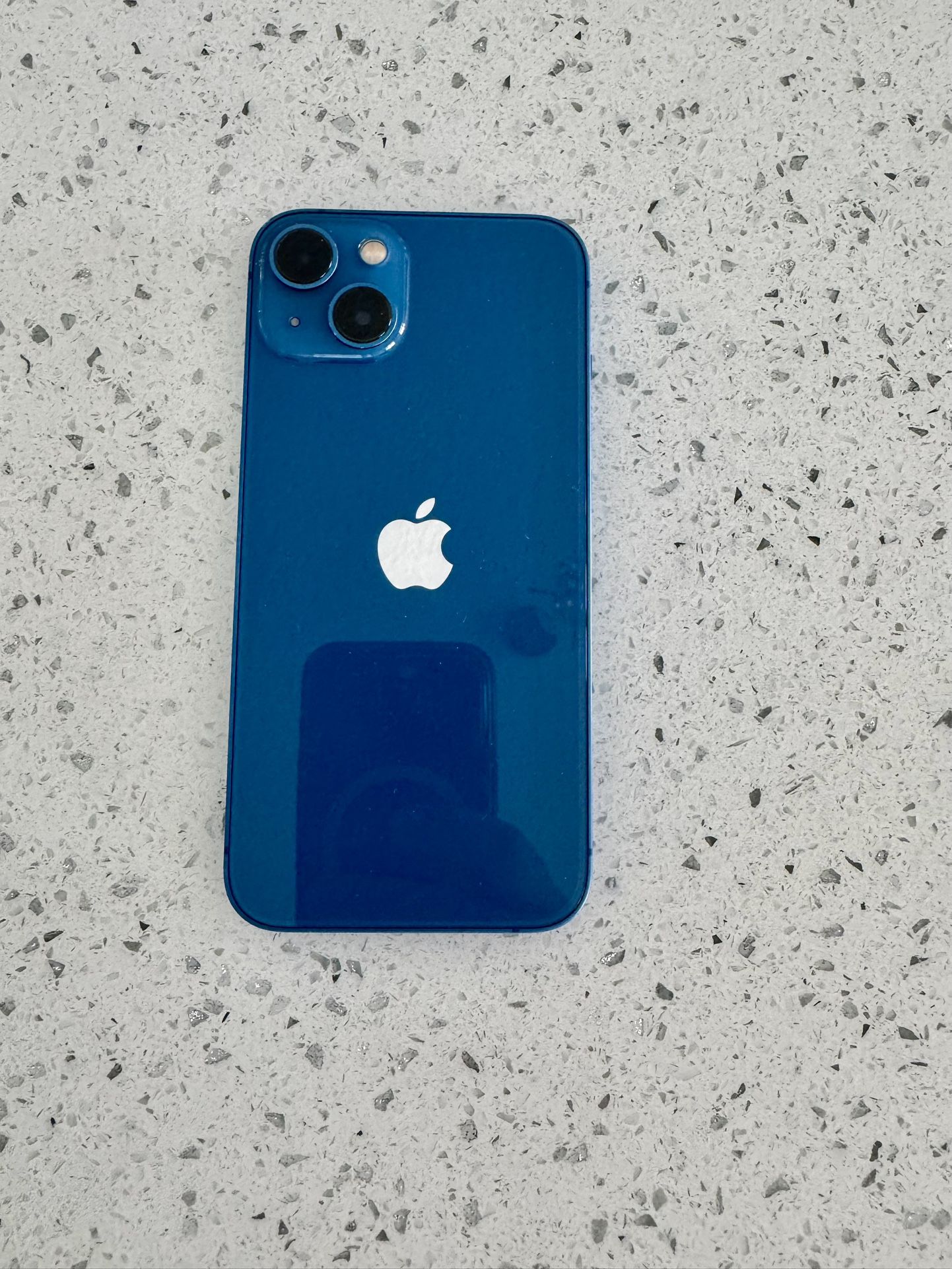 iPhone 13 (256gb) Unlocked