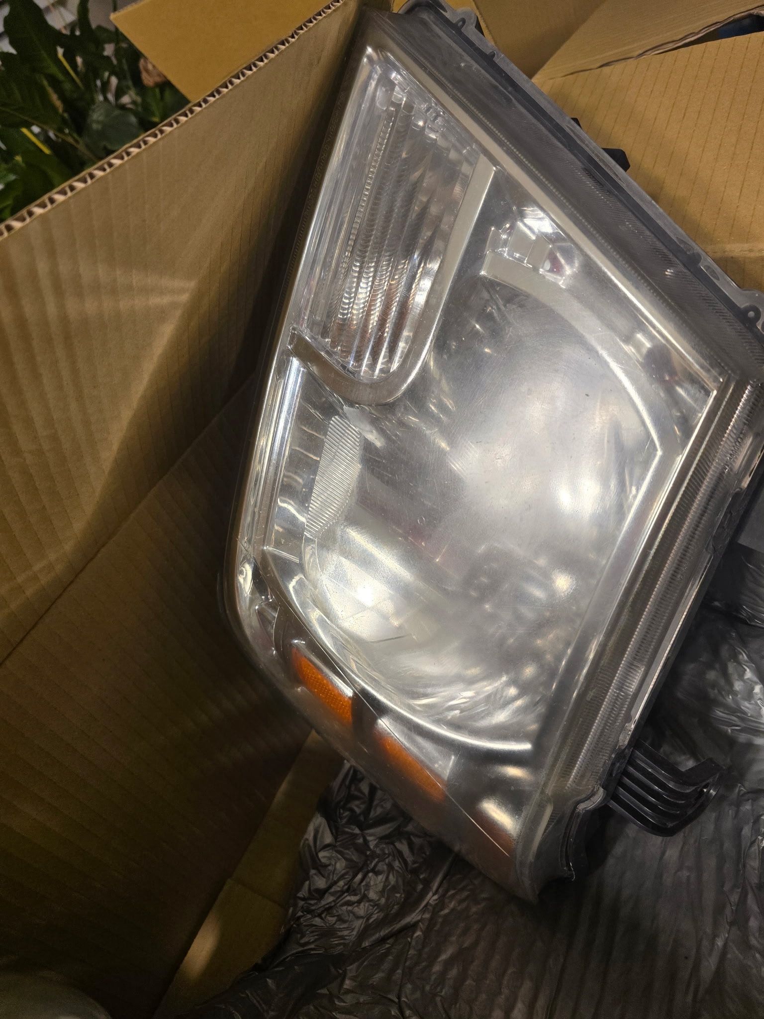 2012 Nissan frontier Headlights