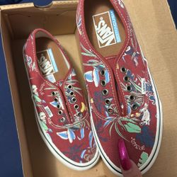 Size 8.5 Women’s Vans 