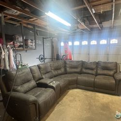 Juniper Reclining Sofa