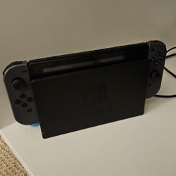 Nintendo Switch 