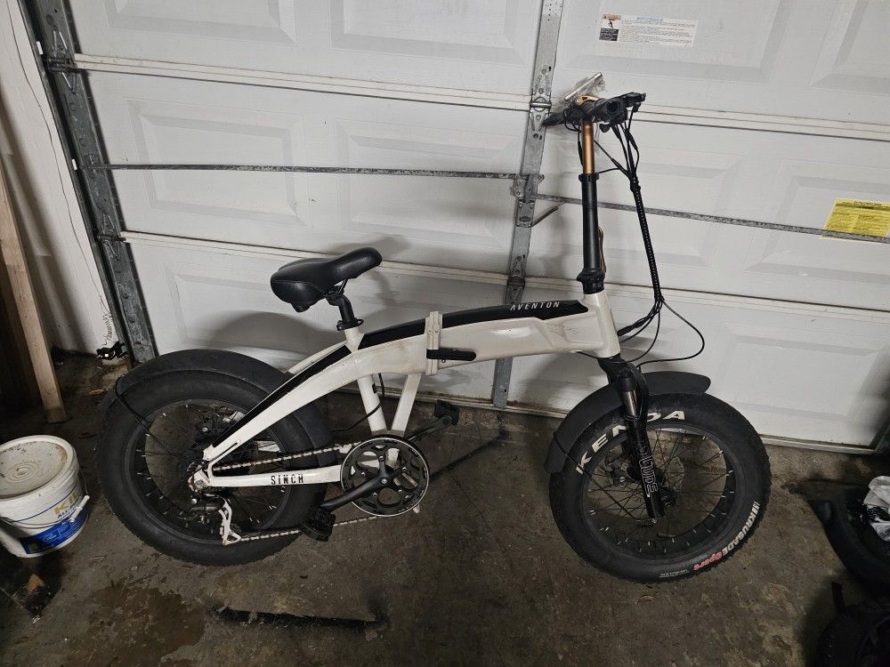 Aventon. For Parts