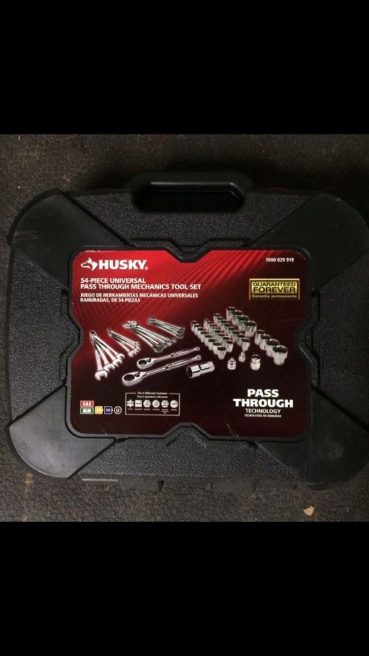 Husky 3/8 in. and 1/2 in. Universal Pass Thru Set (54-Piece)