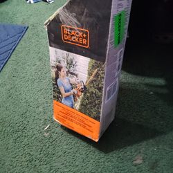 Black N Decker Hedge Trimmer 