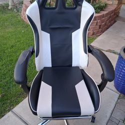 Game Chair