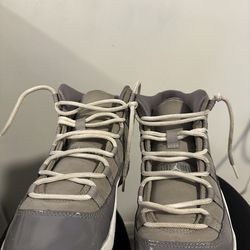 Jordan 11 Cool grey