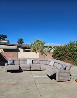 Large Sectional Sofa With Electric Recliners 💥 Free Delivery 💥
