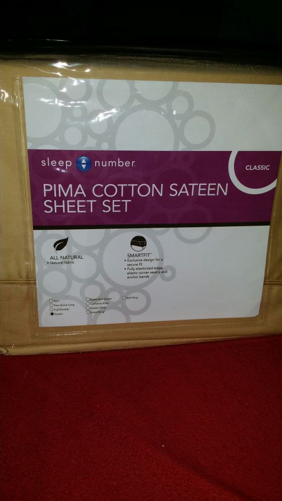 Sleep Number Queen-size sheet set