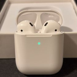 AirPods 2nd Generation Like New