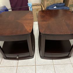 2 End Tables