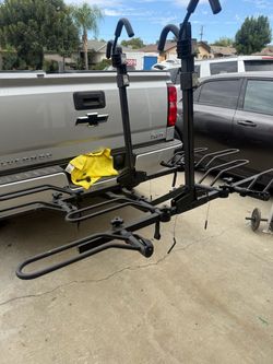 Sports rack bike rack holds 4 bikes bikes lock on with keys like brand new