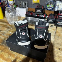 Jordan’s  Size 6.5C 