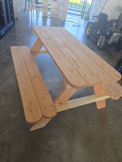 Kids Picnic Table