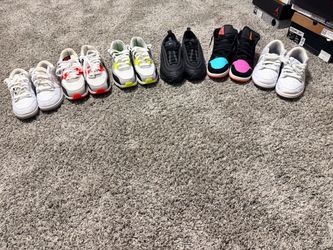 Nike youth Girls Shoes