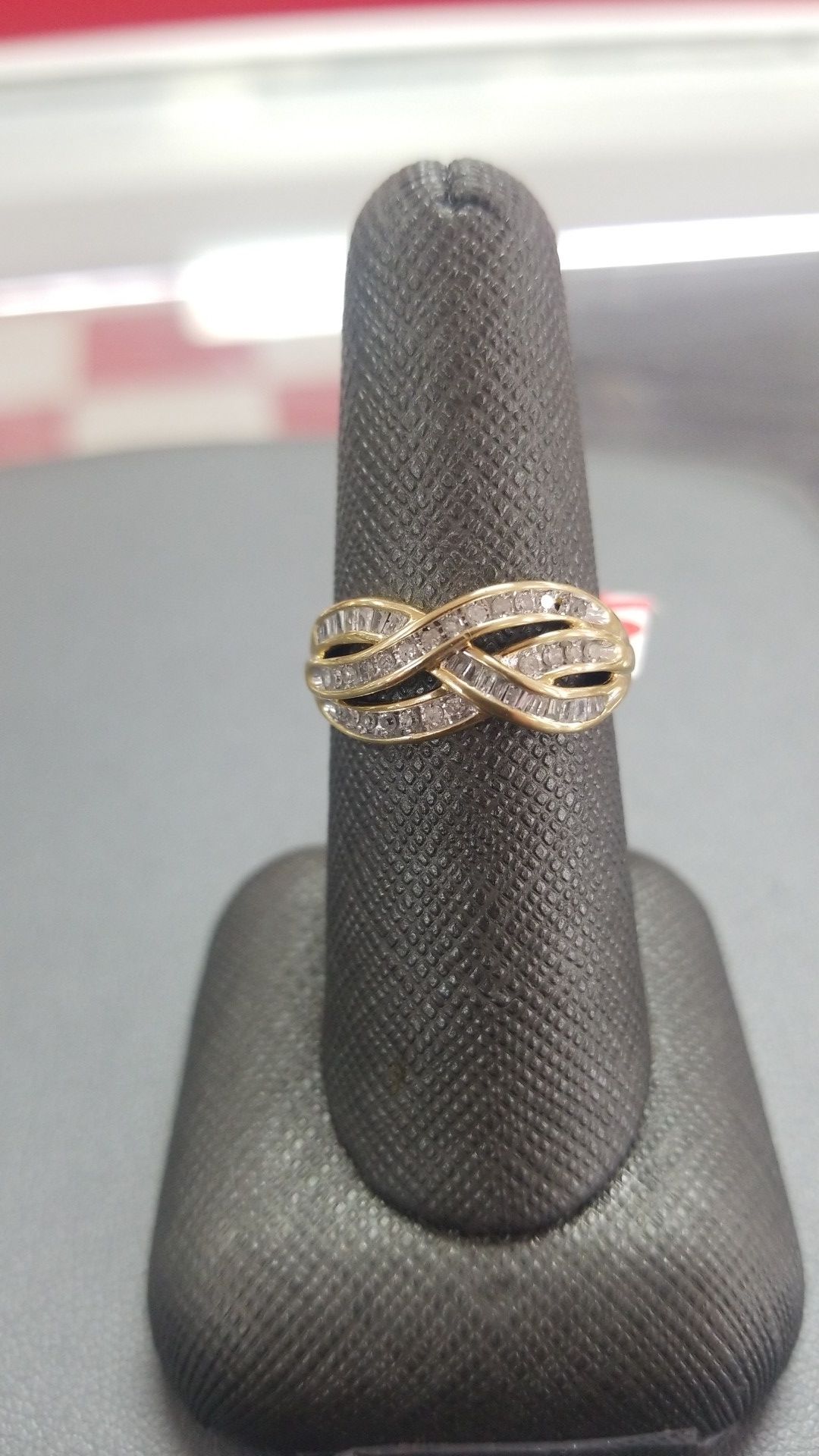 10K Gold Lady's Ring