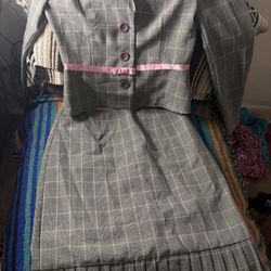 Y2K 2 Piece Skirt Suit / “BYER TOO!” Size 7