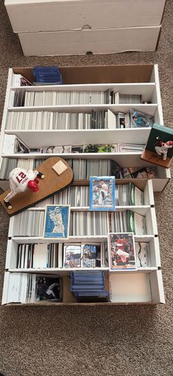 Cards with bobbleheads