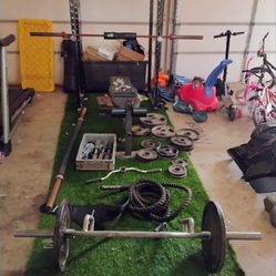 Olympic weight set with 375lbs of weights.