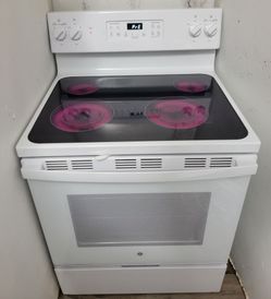 GE stove Smooth Top Electric Range – Clean & Fully Tested – 1 Month Warranty