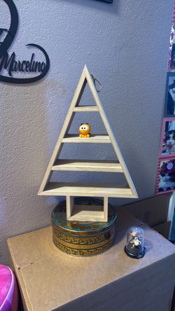 Wood Triangle Tiered Display Shelf