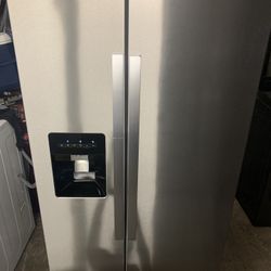 Whirlpool Refrigerator 