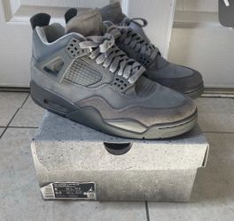 Jordan size 8 men (cement grey)