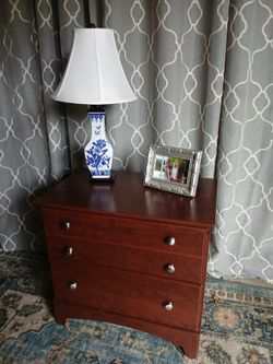 Beautiful 2 drawer, wood nightstand in excellent condition. 26x16x25tall