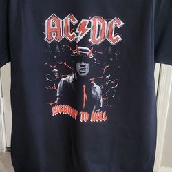 AC/DC Large Tshirt New