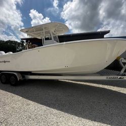 2023 NauticStar 28 XS