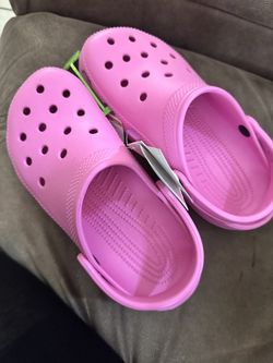 Pink crocs