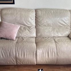 Freee Couch !!!!!
