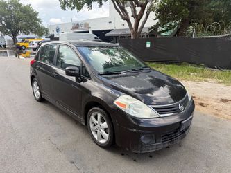2012 NISSAN VERSA