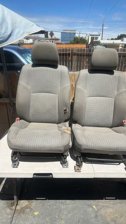 Four runner seats