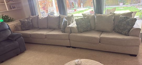 Sofa and Loveseat set- Must Go Today!