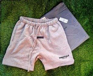 Essentials fear of god shorts/ only large  1 in stock