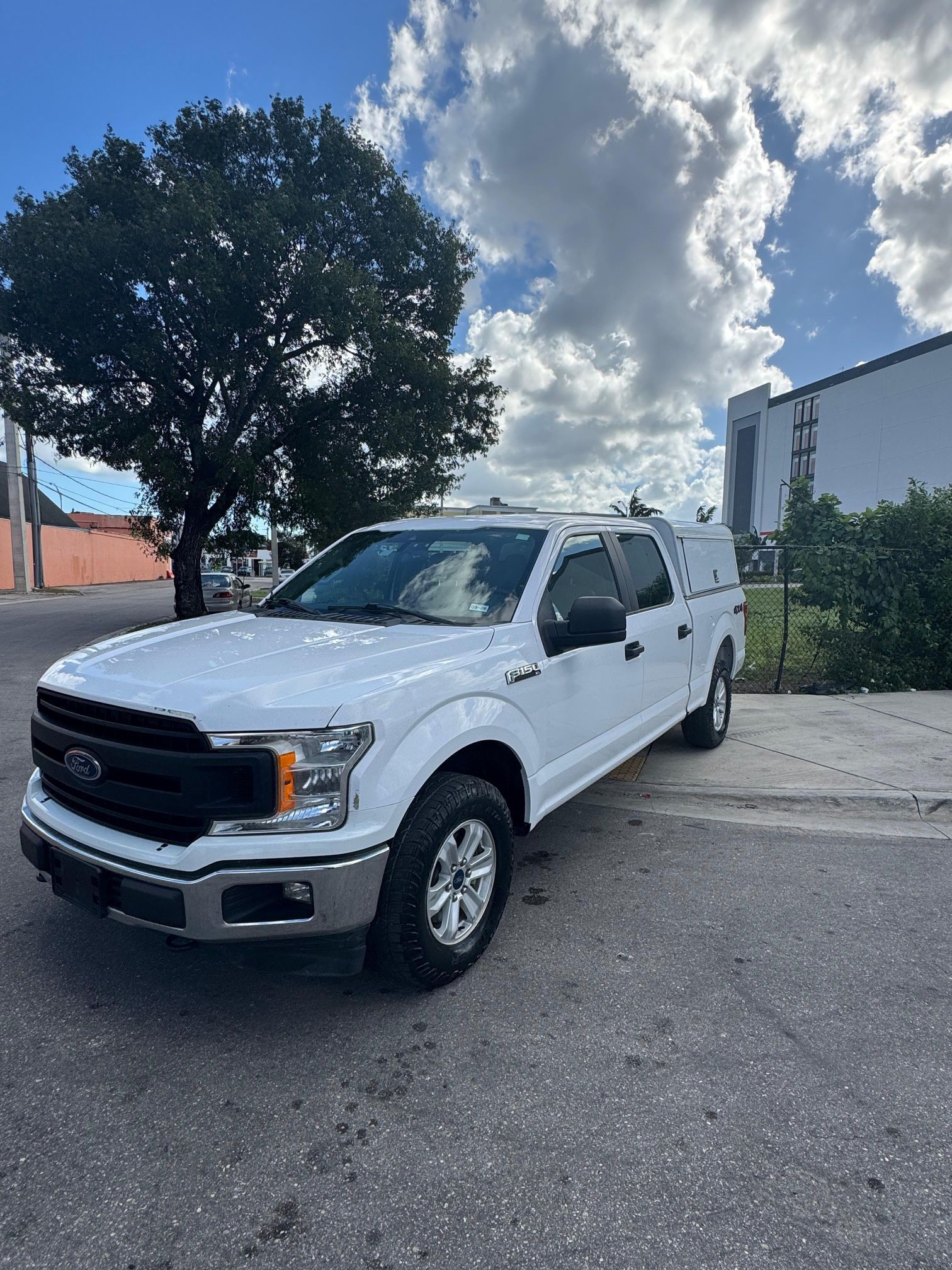 2019 Ford F-150 Supercrew Cab Lariat Pickup 4D 5 1/2 FT