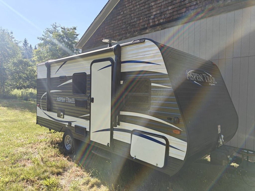 2017 Dutchman Aspen Trail 1700BH