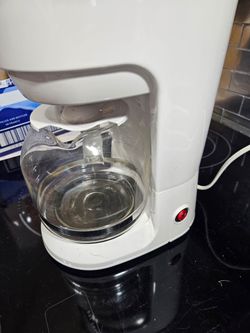 Drip coffee pot