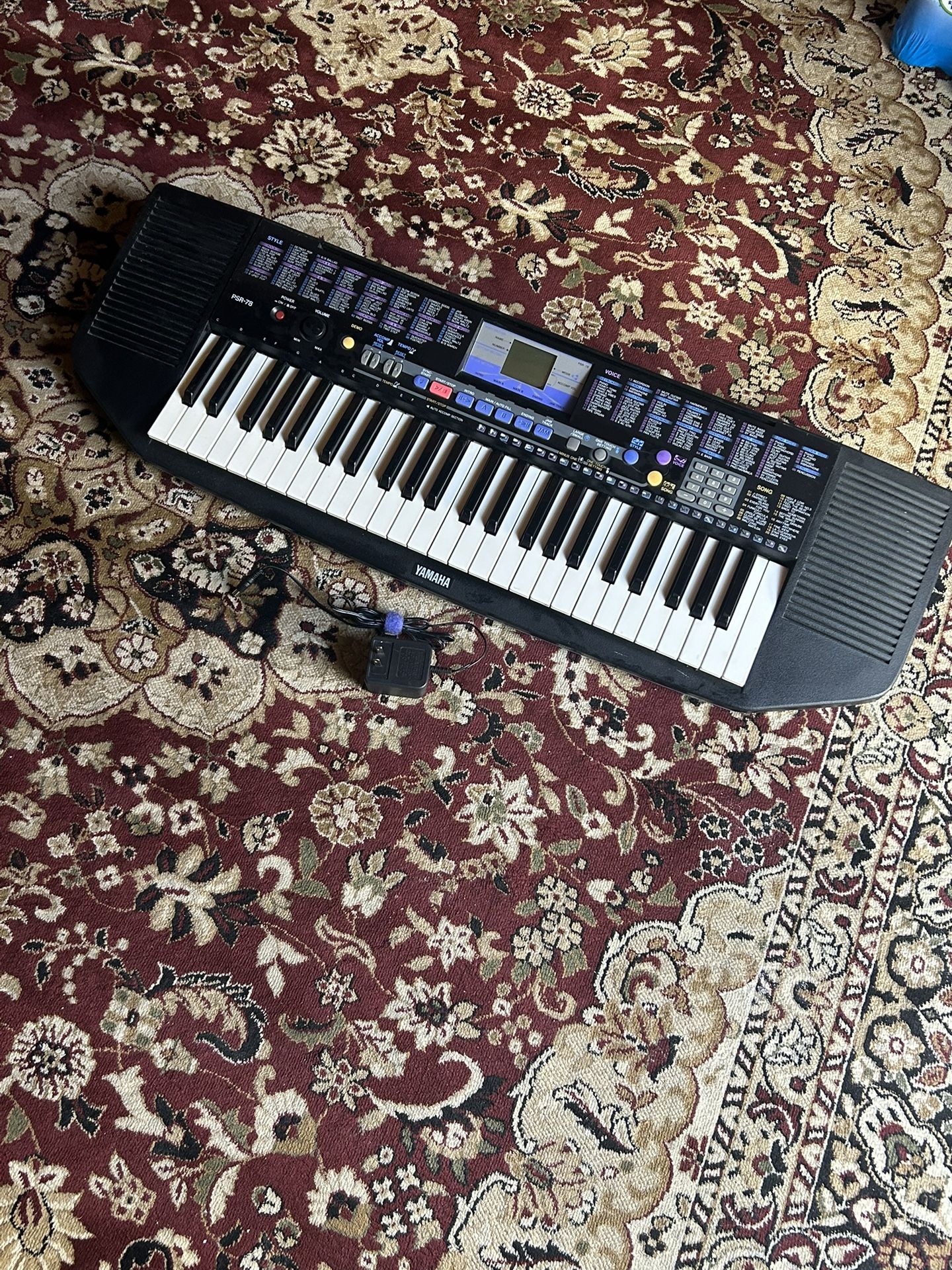 Yamaha PSR-78 Electronic Keyboard 49 Key 100 Sounds 100 styles & 20 songs