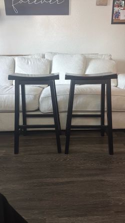 2 Wooden Stools